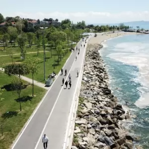 İstanbul Caddebostan Bölgesinde Ustalar