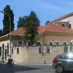 İstanbul Karacaahmet Bölgesinde Ustalar