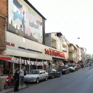 İstanbul Ünalan Bölgesinde Ustalar